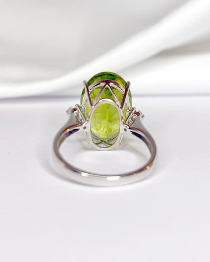 Bague Trilogie Péridot 10.85 carats &amp; Diamants "Agnes"