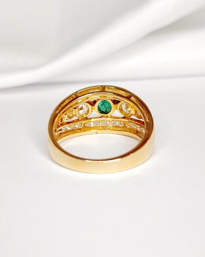 Anillo rígido con esmeralda 0,50 quilates, diamantes 0,84 quilates y oro 6,38 g "Amanda"