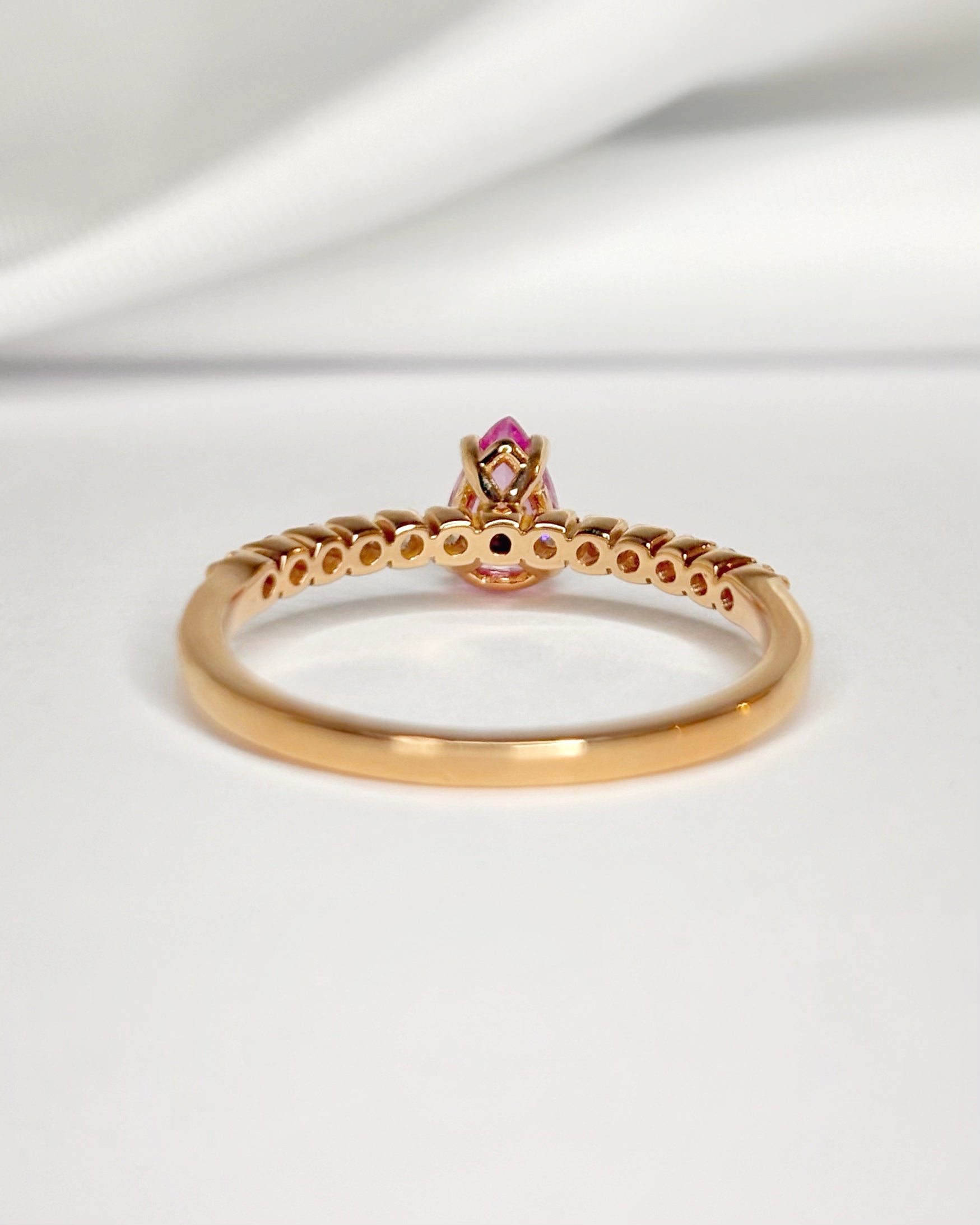 Bague Saphir Rose &amp; Diamants "Victoria" (Copie) - Elliade Paris