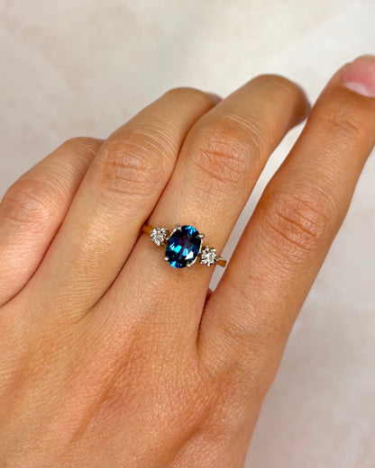 Bague Trilogie Topaze 1.46 carat &amp; Diamants "Odette"
