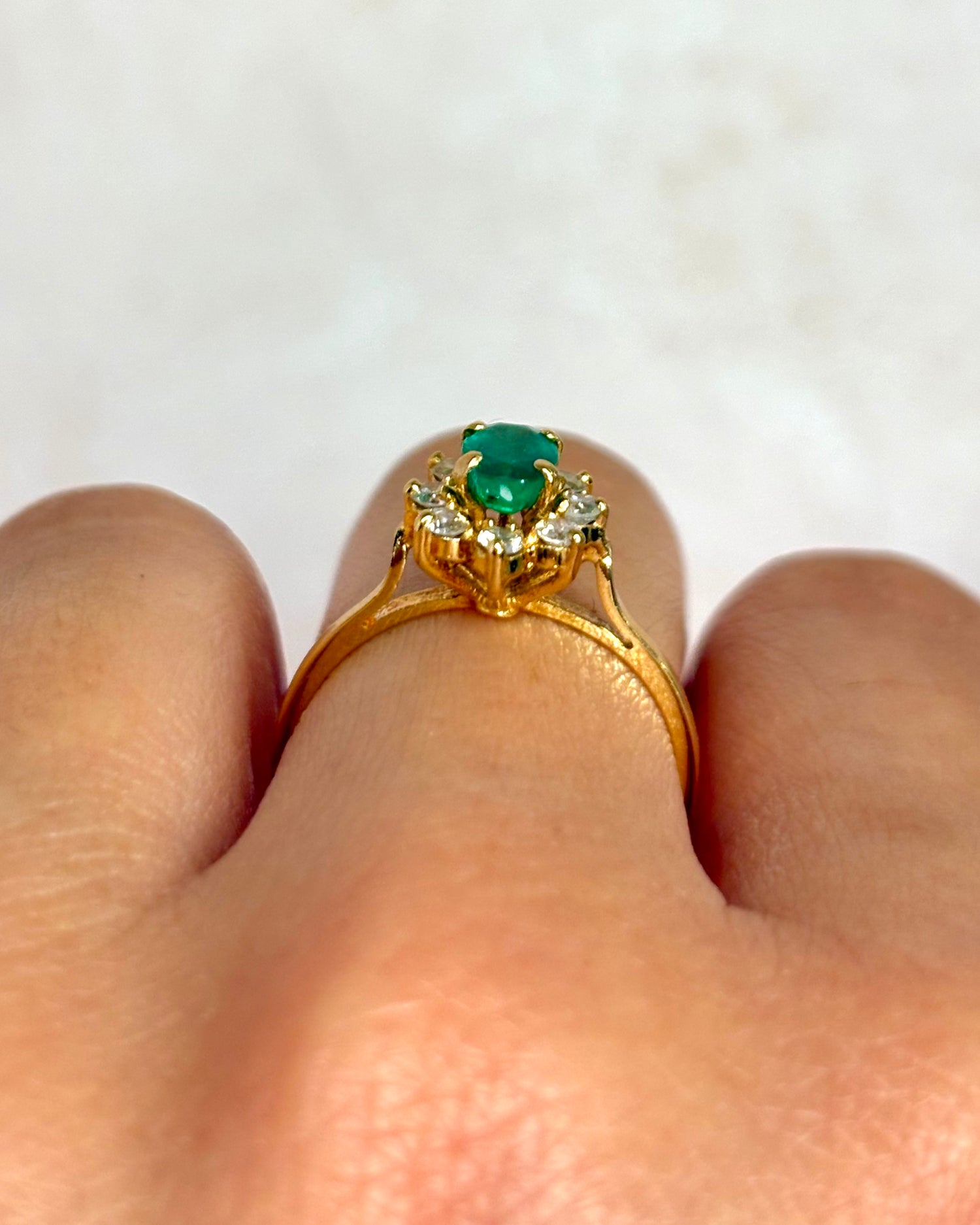 Bague Marguerite Émeraude &amp; Diamants "Carla"