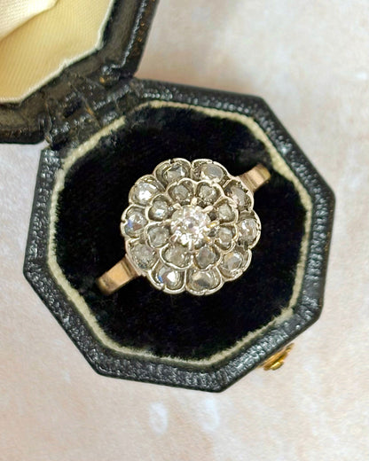 Bague Marguerite Art-Déco Diamants 0.60 carat "Rina"