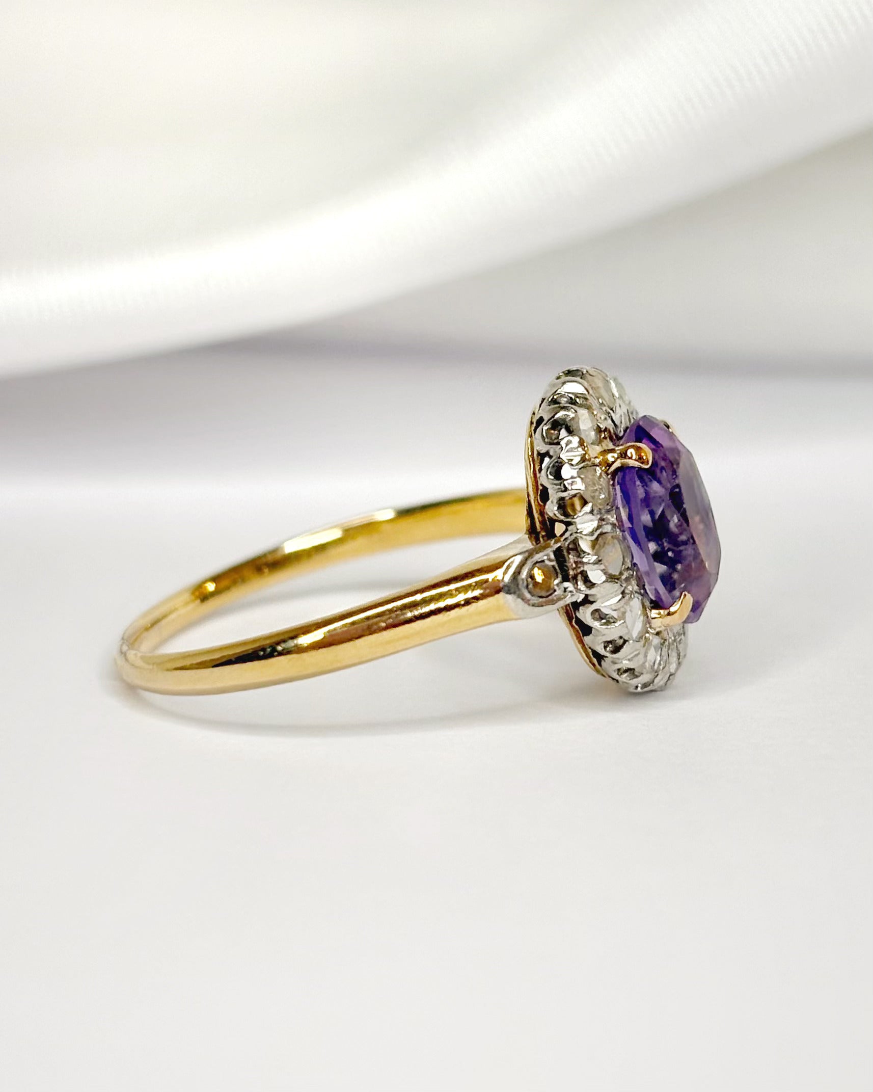 Bague Art-Déco Améthyste 1.10 carat &amp; Diamants "Eglantine"