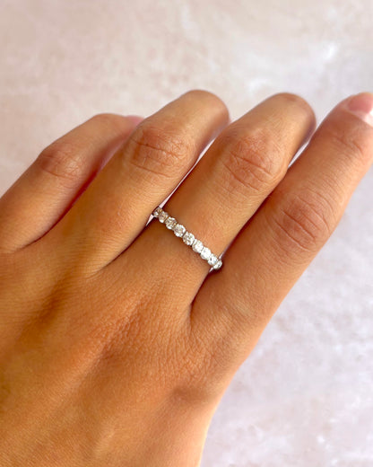 Media alianza con diamantes 0,50 quilates 2,5 mm "Elina"