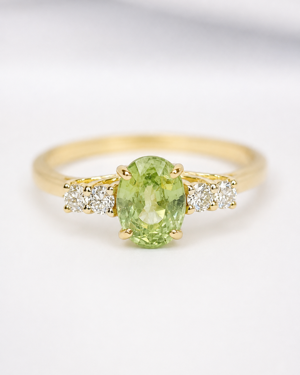 Bague Trilogie Grenat Vert Lime 1.17 carat &amp; Diamants "Nava"