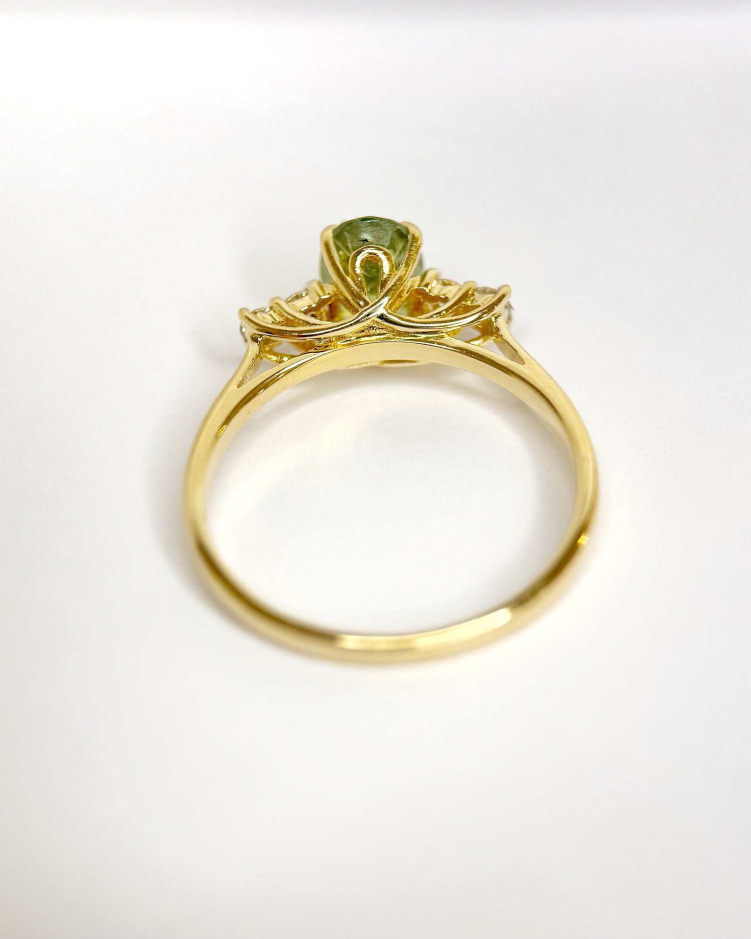 Bague Trilogie Grenat Vert Lime 1.17 carat &amp; Diamants "Nava"