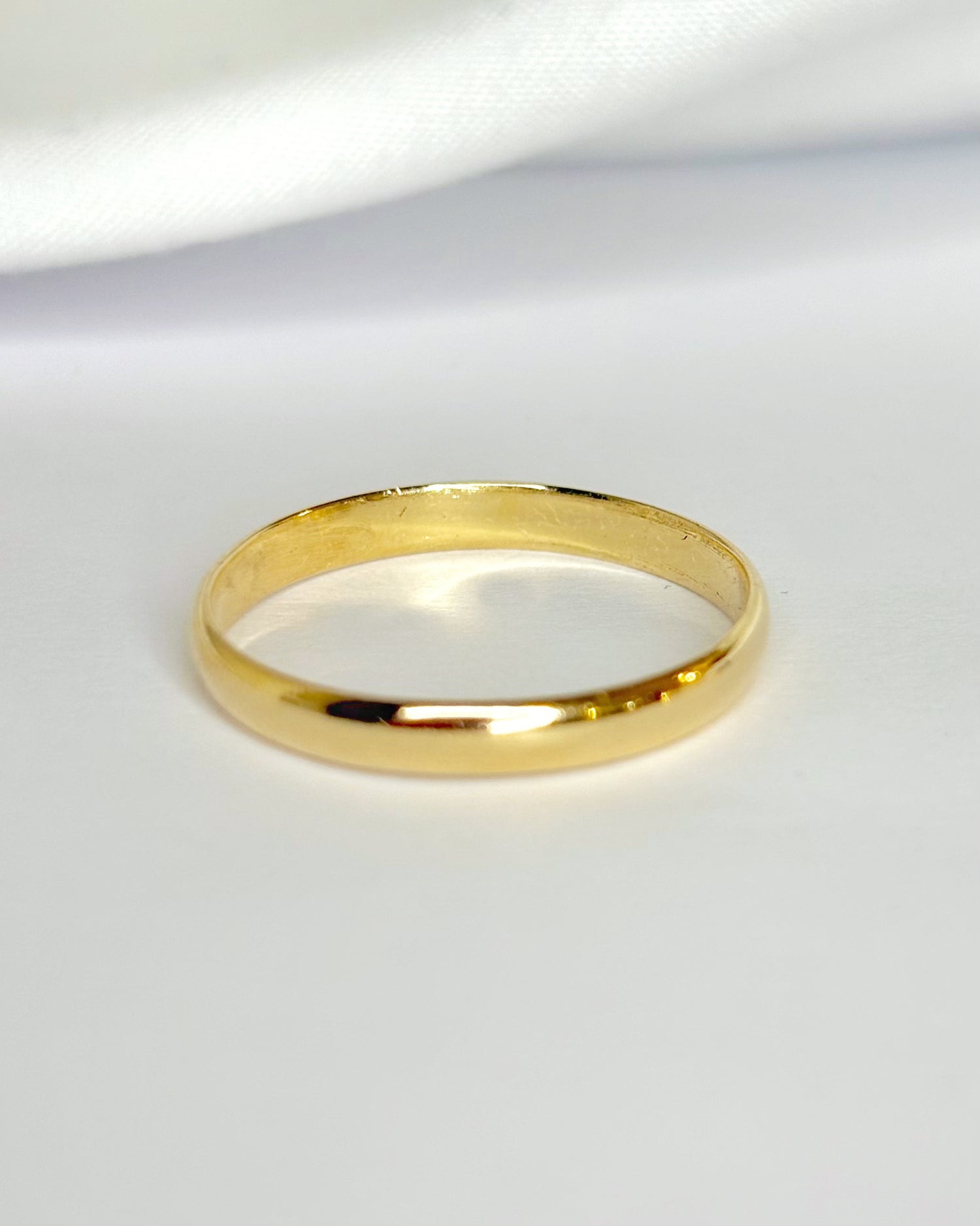 Alianza Oro Amarillo 18 quilates 2.6 mm "Jason"
