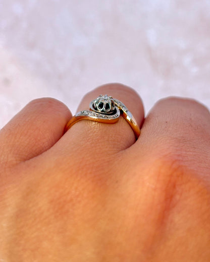Anillo Tourbillon Art Nouveau con Diamantes "Maïwen"