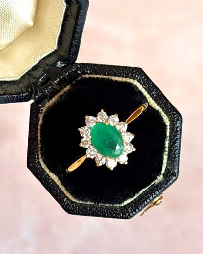 Bague Marguerite Émeraude 0.84 carat &amp; Diamants 0.36 carat "Cirine"