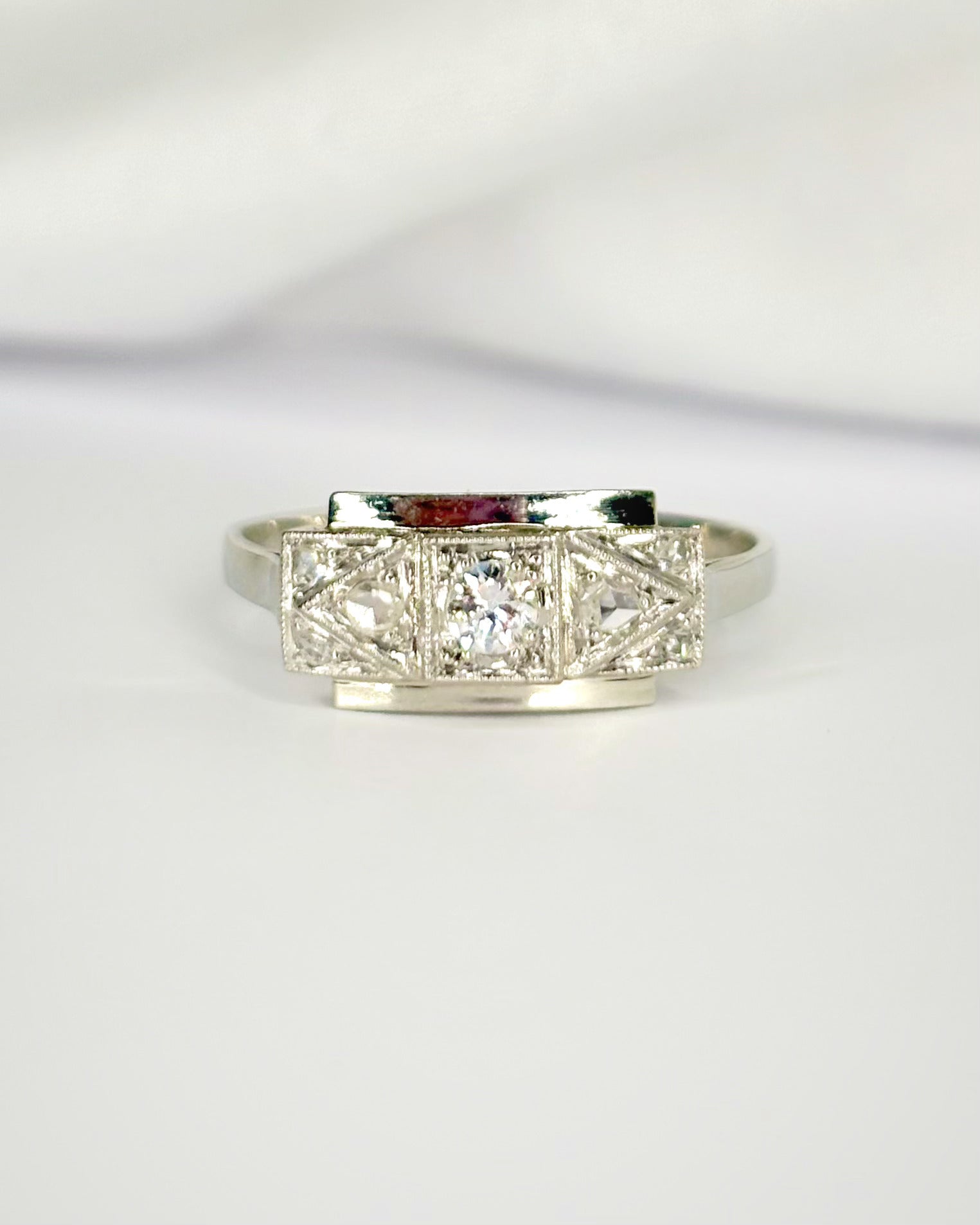 Anillo Art Déco de diamantes «Esther»