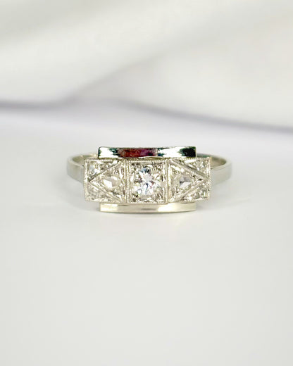 Anillo Art Déco de diamantes «Esther»