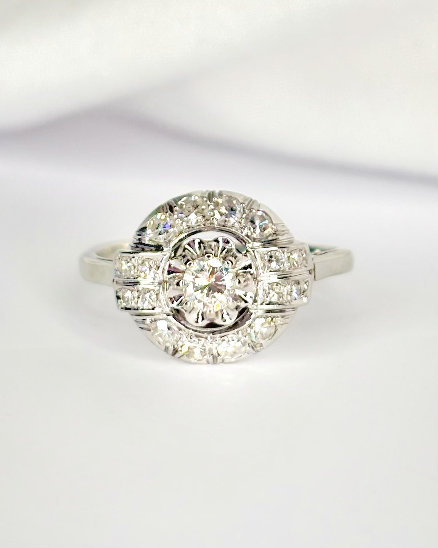 Anillo Art Déco de diamantes de 0,57 quilates «Joshua»