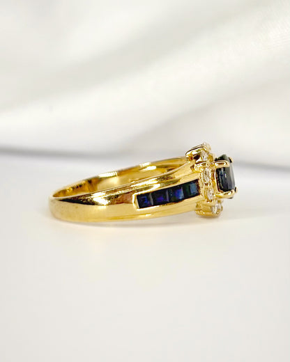Anillo Marguerite de zafiros de 0.84 quilates y diamantes de 0.25 quilates «Valentine»