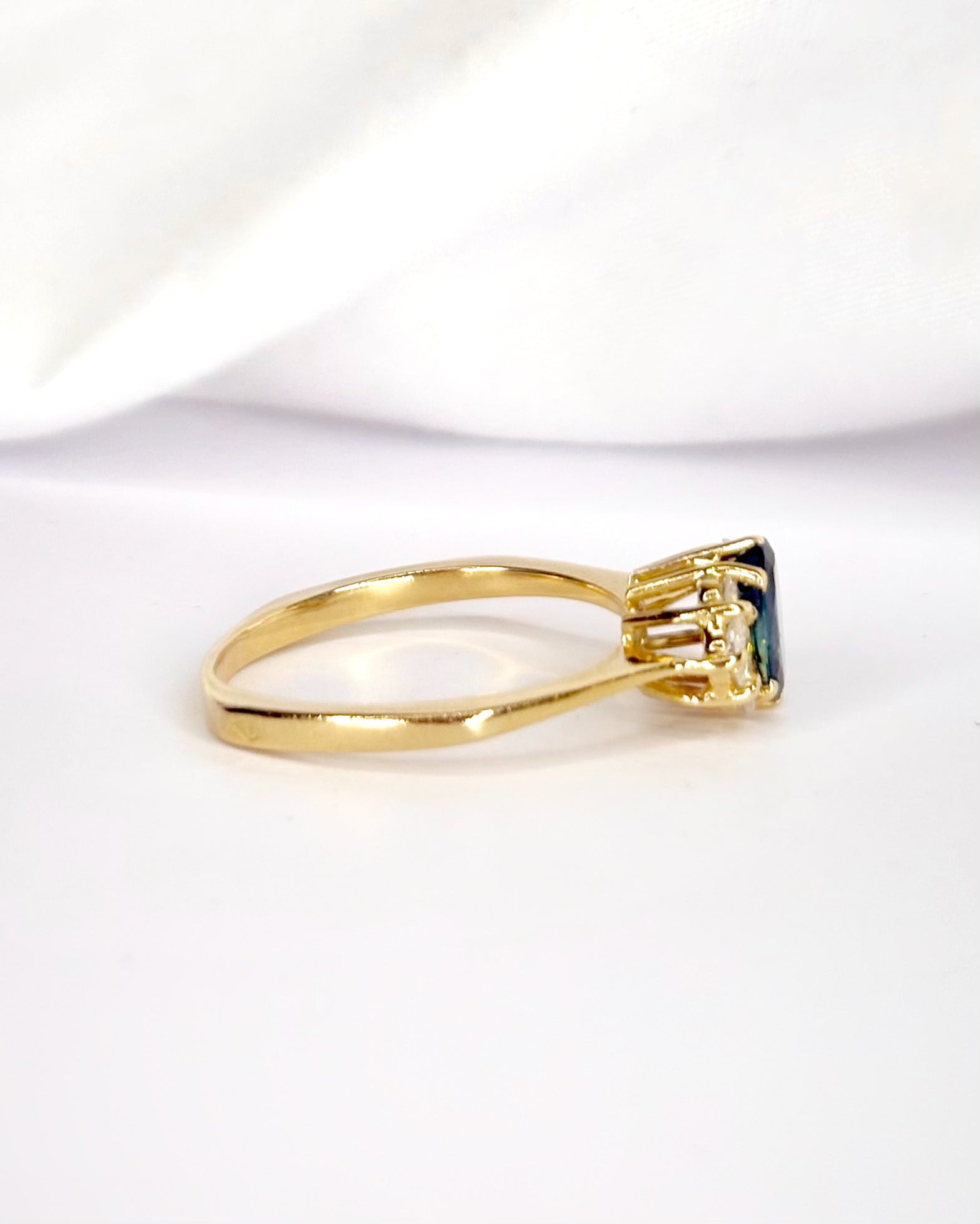 “Sabine” 0.95-Carat Sapphire &amp; 0.20-Carat Diamond Trilogy Ring