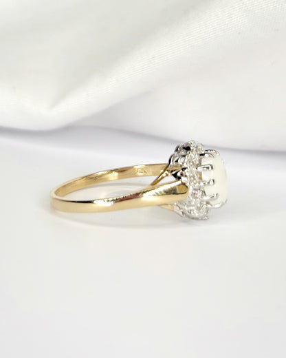 Anillo Margarita de Ópalo y Diamantes «Laura»