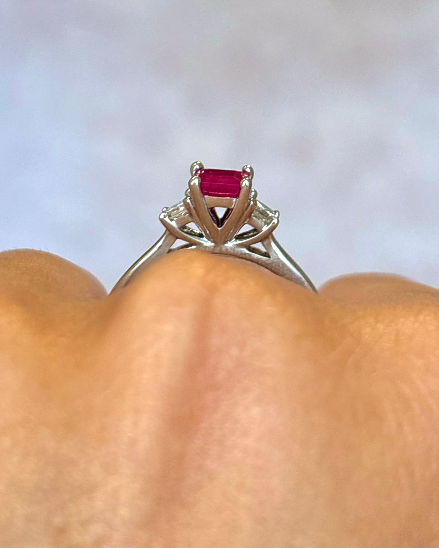 Bague Trilogie Rubis 0.50 carat &amp; Diamants 0.20 carat "Rozenn"