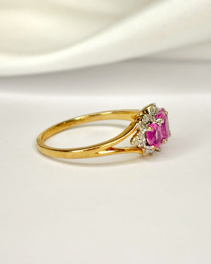Bague Trilogie Saphirs Roses 0.74 carat &amp; Diamants "Meryl"