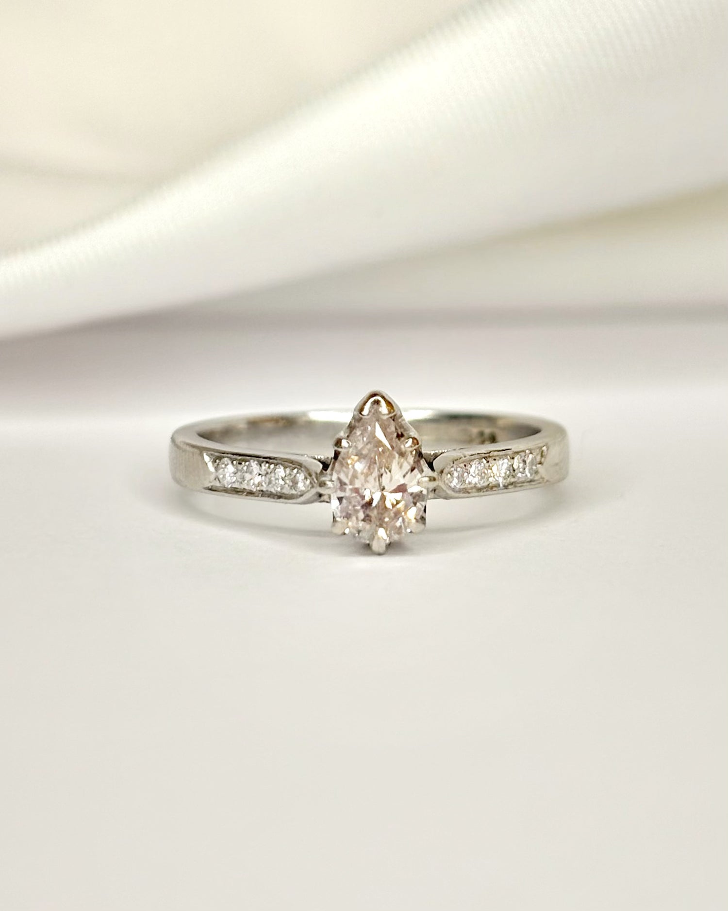 Bague Solitaire Diamants 0.39 carat "Soraya"