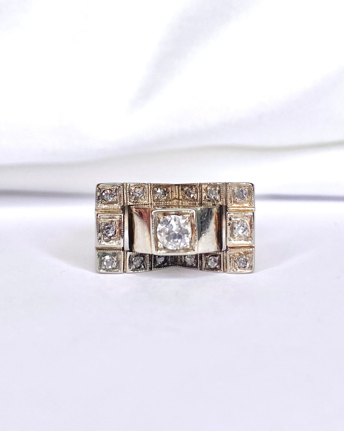 Bague Tank Diamants 0.48 carat &amp; Or 6g "Loeva" - Elliade Paris