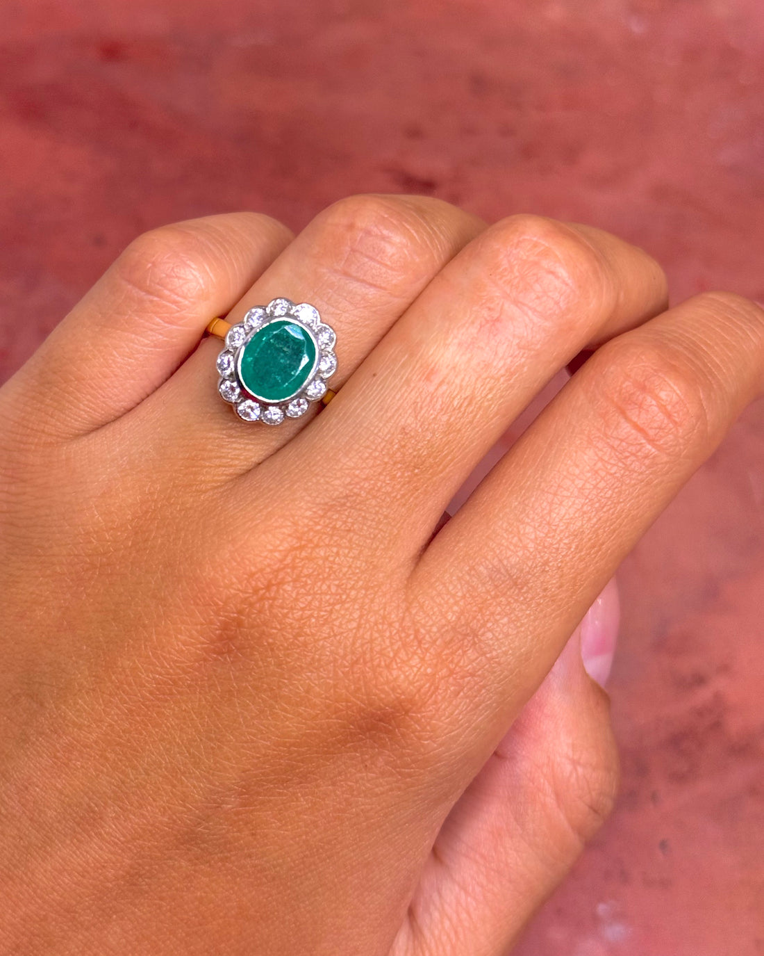 Bague Marguerite Émeraude 1.70 carat &amp; Diamants 0.60 carat "Amale"