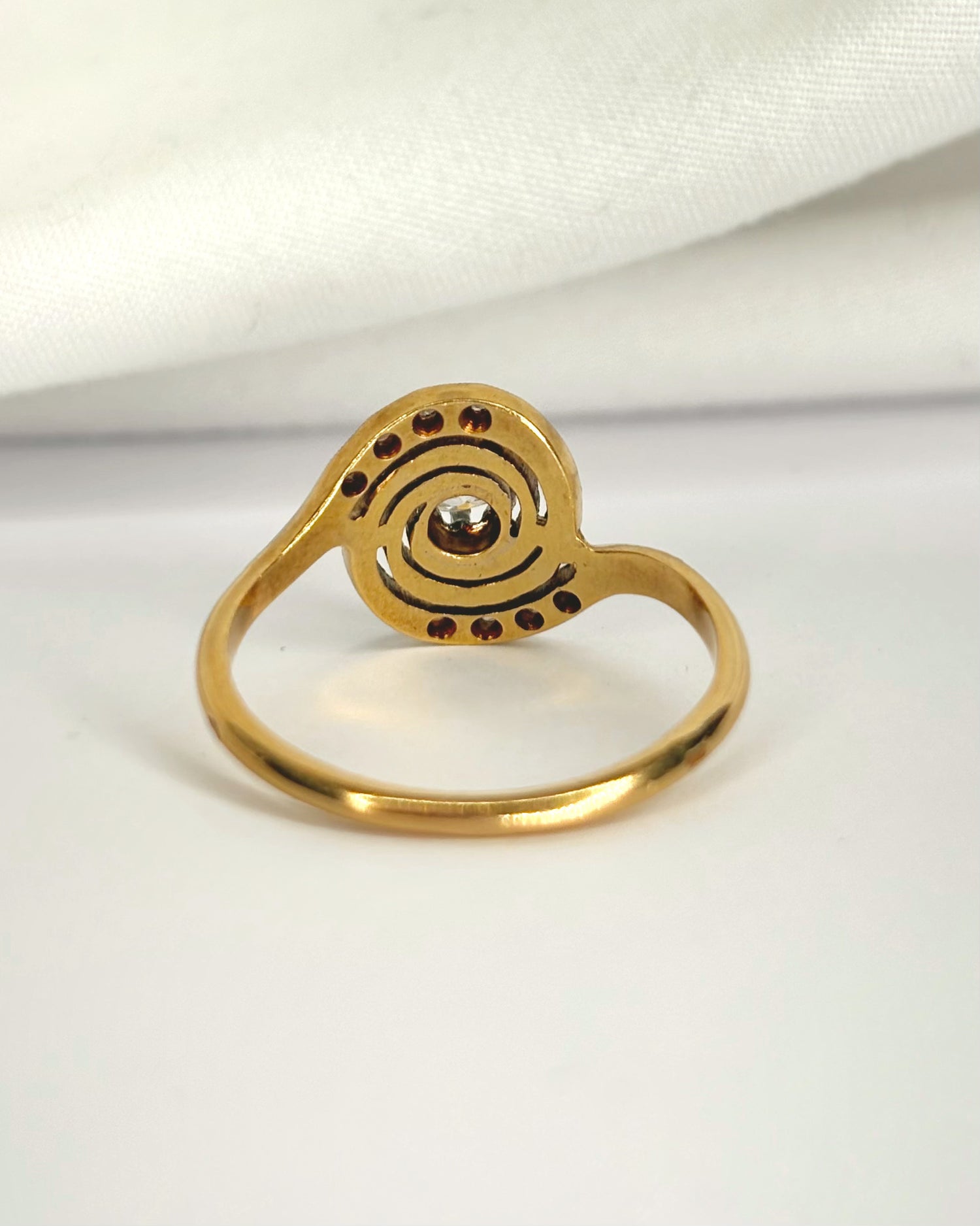 Bague Tourbillon Style Art Nouveau Diamants "Clémence"