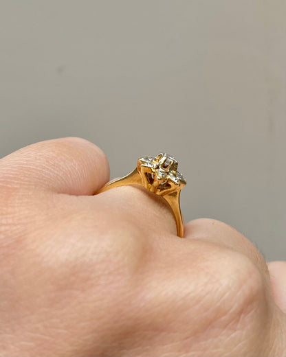 Bague Marguerite 9 Diamants &quot;Ness&quot;