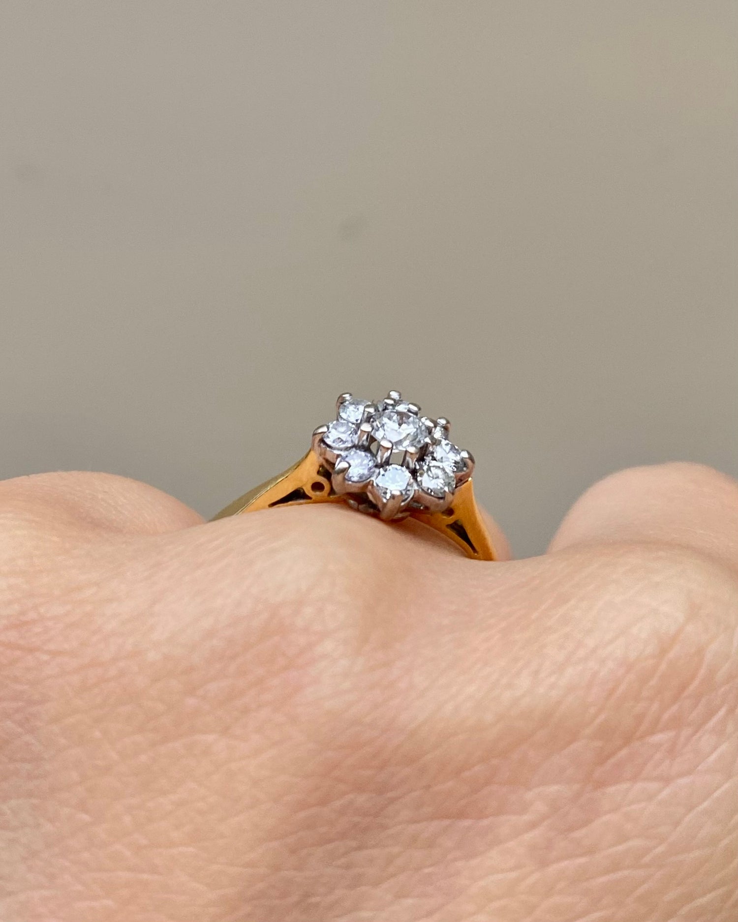 Bague Marguerite Diamants 0.47 carat &quot;Oriane&quot;