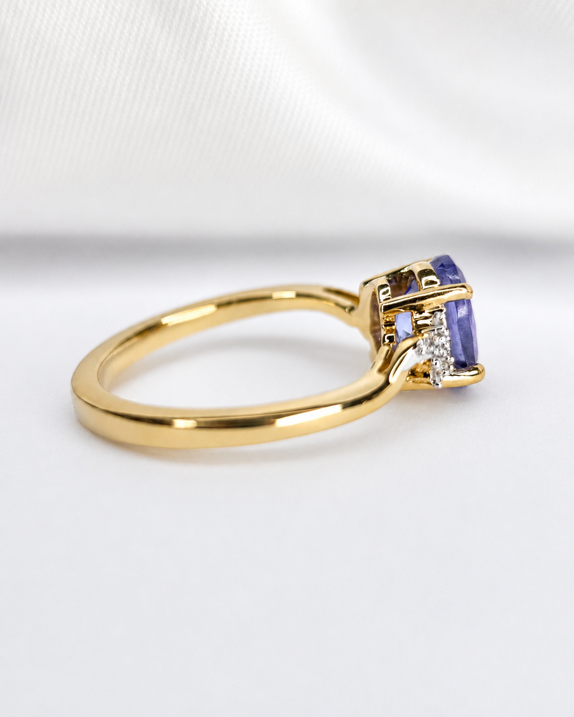"Awa" Tanzanite Trilogy Ring, 1.28 carats &amp; Diamonds