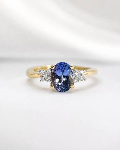 "Awa" Tanzanite Trilogy Ring, 1.28 carats &amp; Diamonds