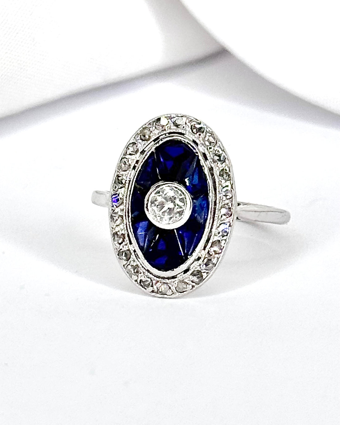 Art Deco Ring Sapphire 0.80 carat &amp; Diamonds 0.27 carat "Clarance"