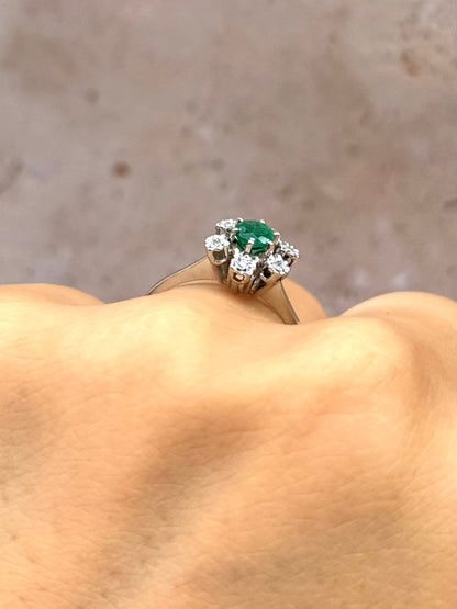 Emerald &amp; Diamond Daisy Ring "Esma"