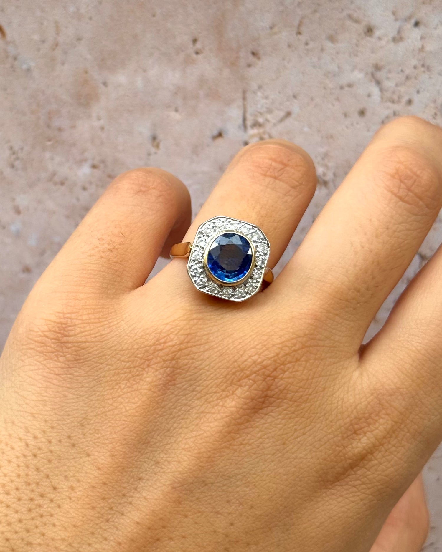 Art Deco Style Ring Sapphire 2.75 carats &amp; Diamonds 0.48 carat 5.32g "Cassandra"