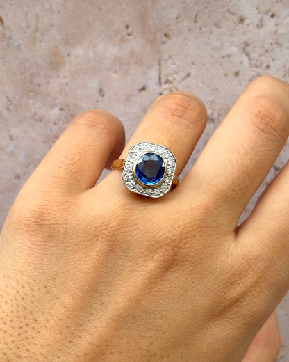 Art Deco Style Ring Sapphire 2.75 carats &amp; Diamonds 0.48 carat 5.32g "Cassandra"