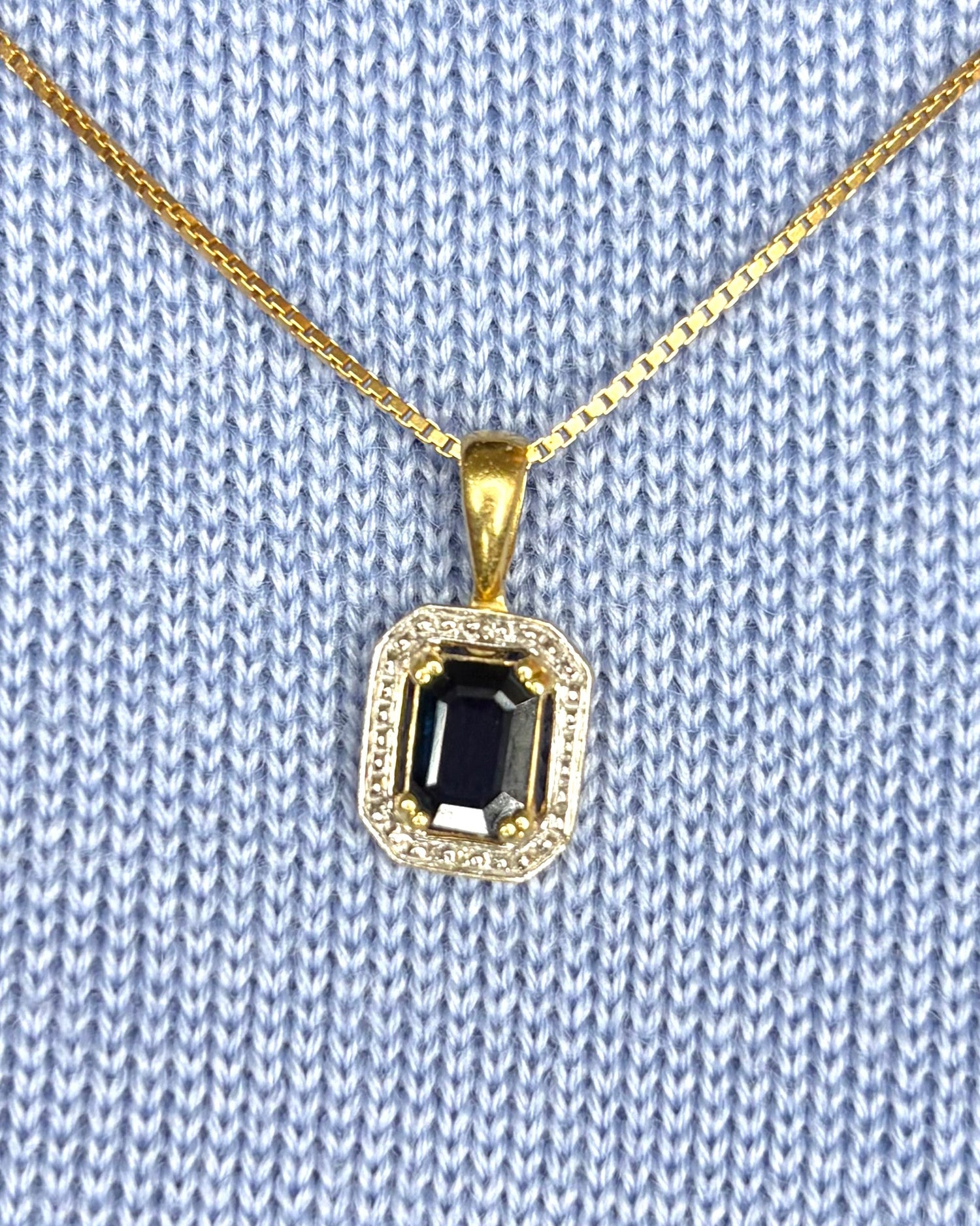 Art Deco Style Pendant Sapphire 1.15 Carat &amp; Diamonds "Caroline"