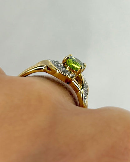 Bague Solitaire Péridot 0.80 carat &amp; Diamants "Olivine" - Elliade Paris