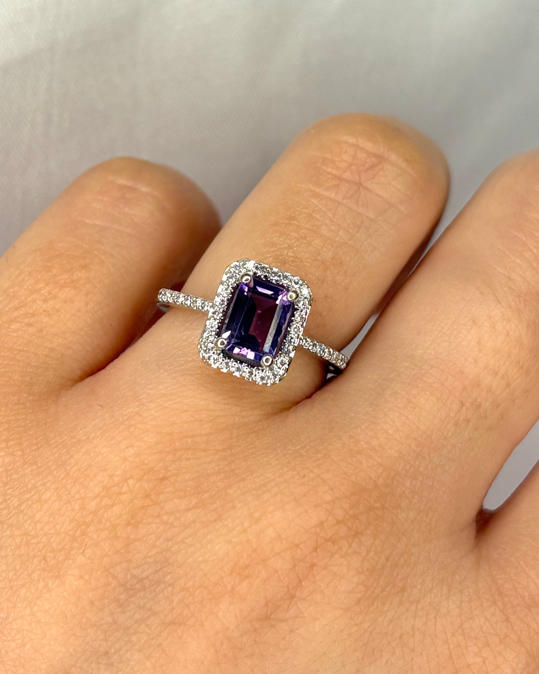 Bague Solitaire Améthyste 1 carat &amp; Diamants 0.40 carat "Clara"