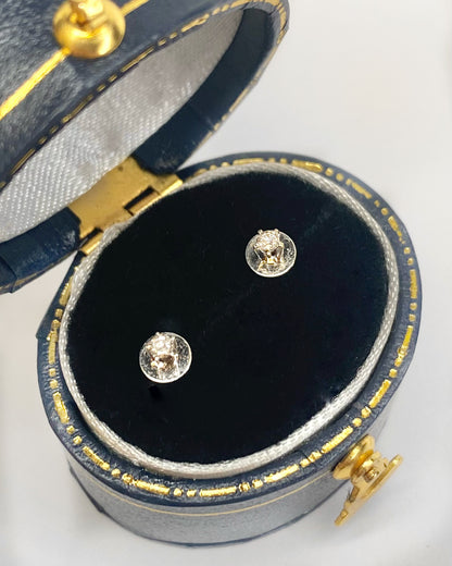 Diamond Stud Earrings "Lucinda"