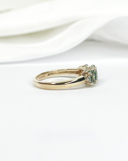Anillo Trilogía Zafiros Verdes 1.10 quilates "Marion"