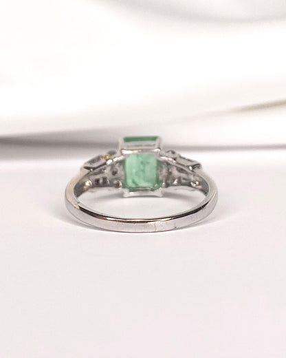 Bague Trilogie Émeraude 1.90 carat &amp; Diamants 0.30 "Celeste"