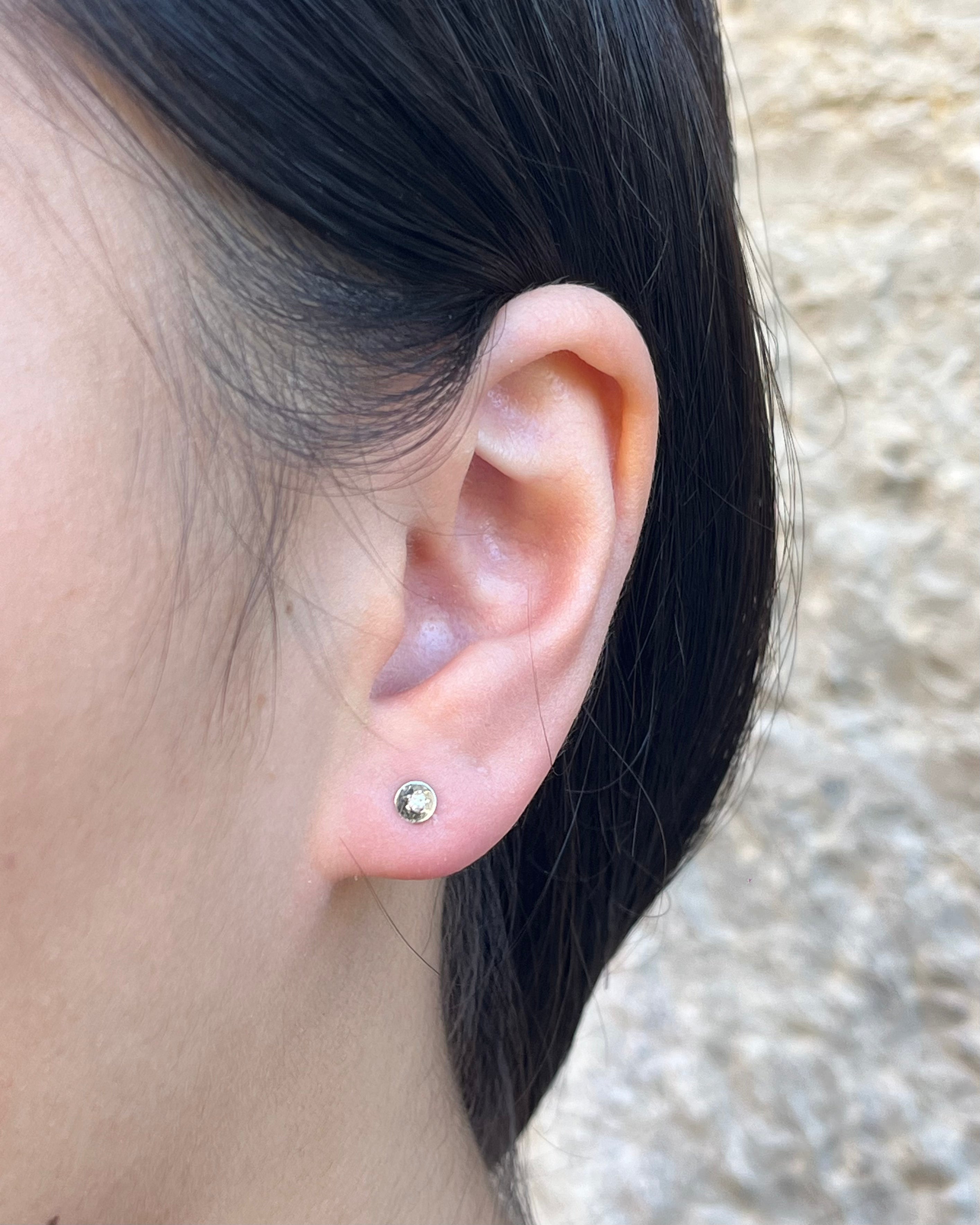 Diamond Stud Earrings "Lucinda"