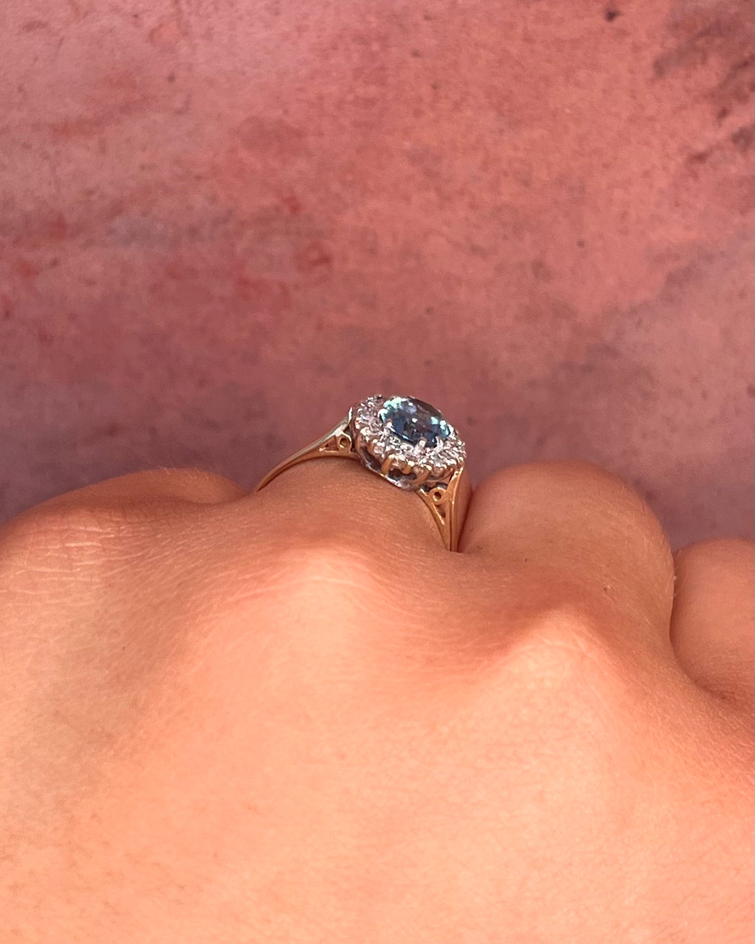 Bague Marguerite Topaze 1.15 carat &amp; Diamants 0.20 carat "Lucie"