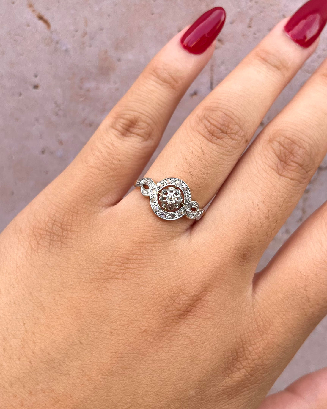 Bague Art-Déco Diamants 0.17 carat "Lily"