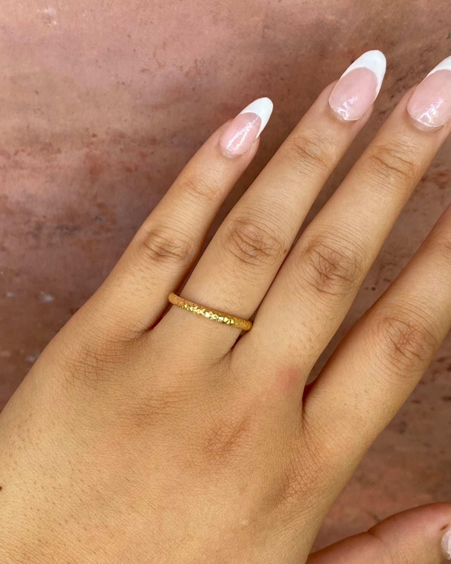 Alliance Or Jaune 18 carats 2.4 mm "Mila"