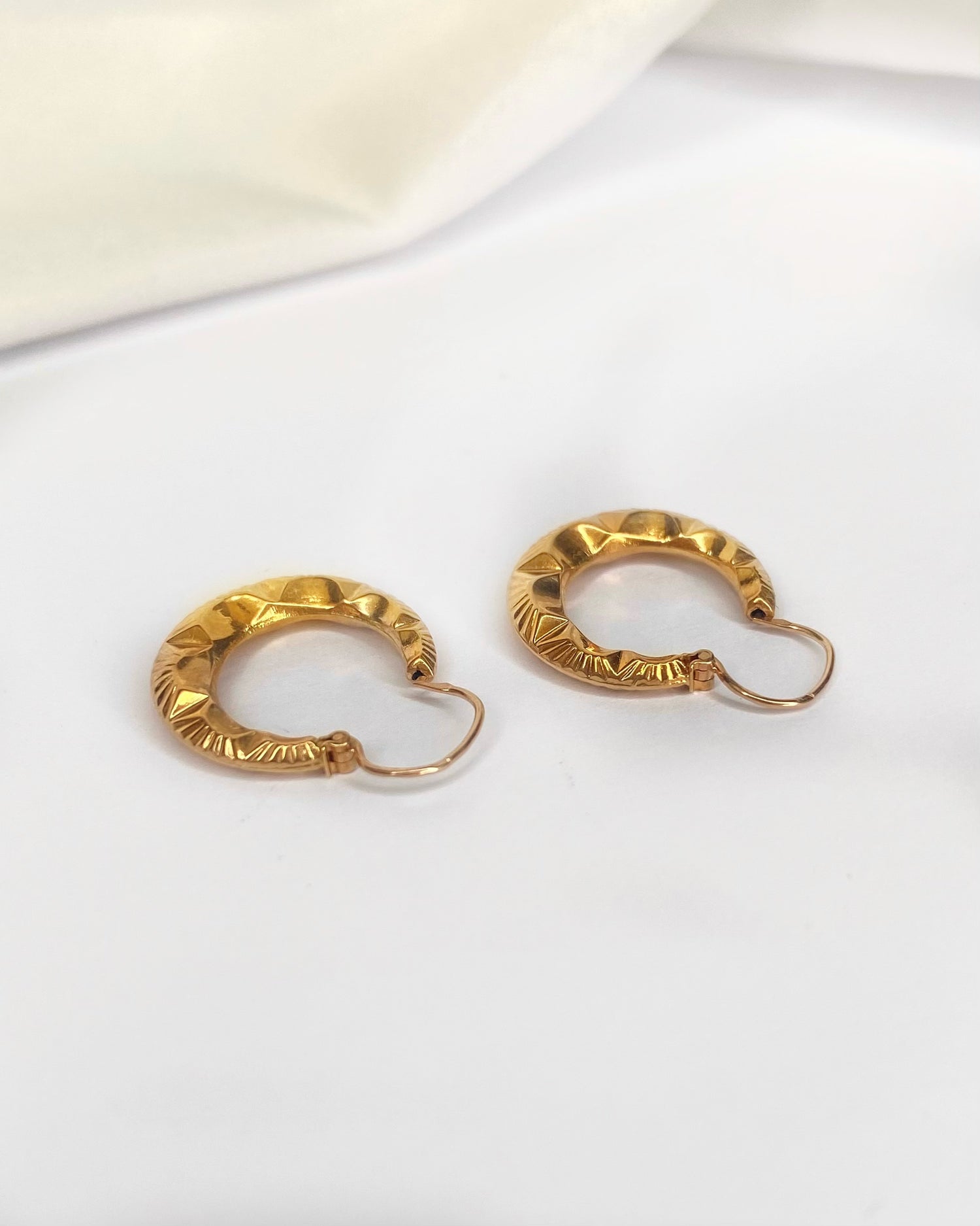 Yellow Gold Hoop Earrings "Flavie"