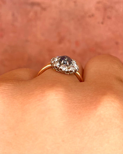 Anillo Marguerite Zafiro 1.20 quilates y Diamantes 0.80 quilates "Amélie"