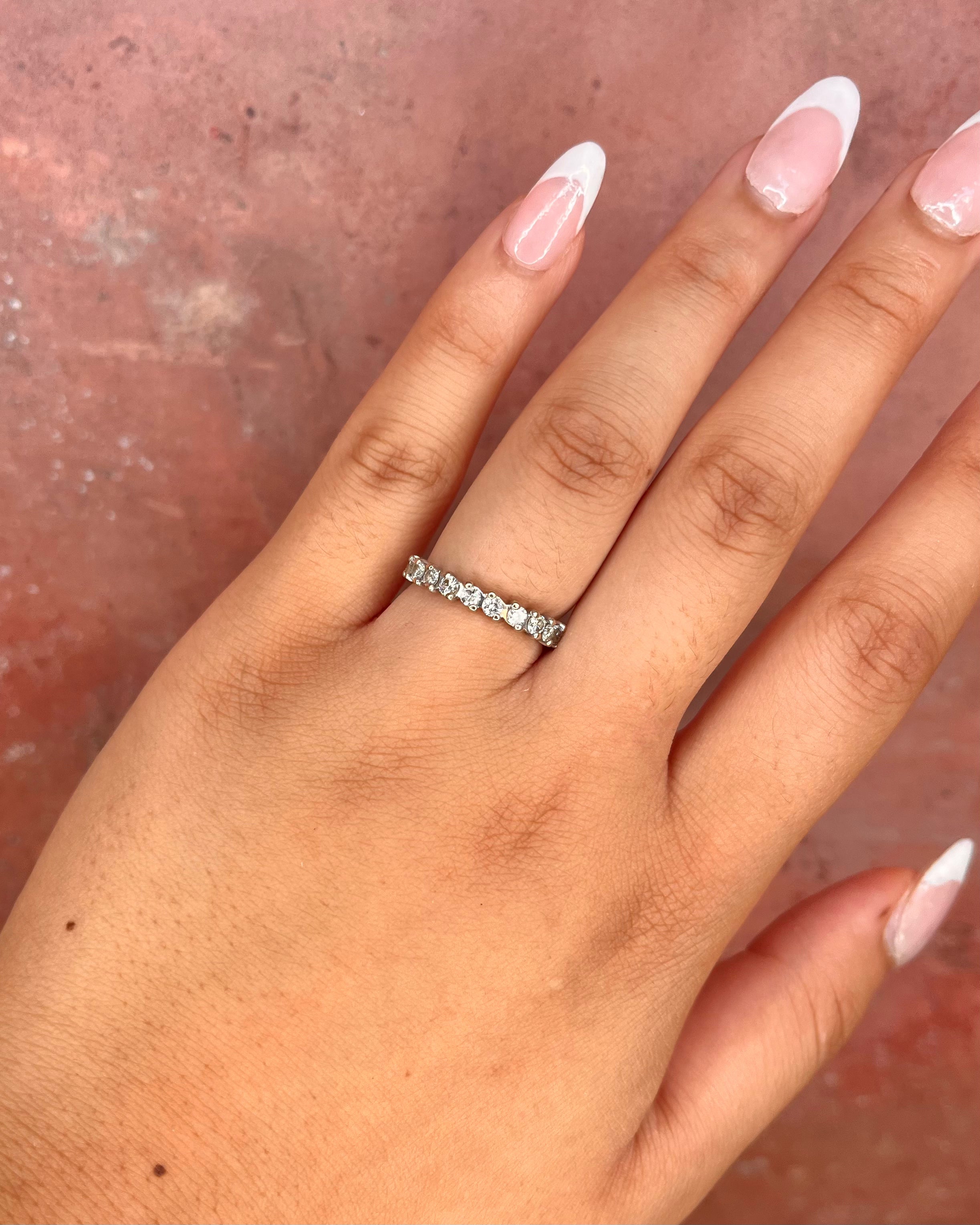 Alliance Américaine Diamants 0.88 carat 2.8 mm "Vanessa"