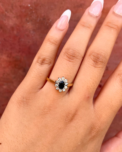 Bague Marguerite Saphir 0.70 carat &amp; Diamants 0.40 carat "Maryline"