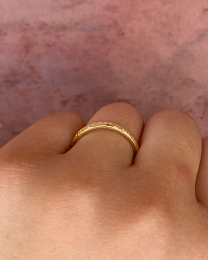 Alliance Or Jaune 18 carats 2.4 mm "Mila"