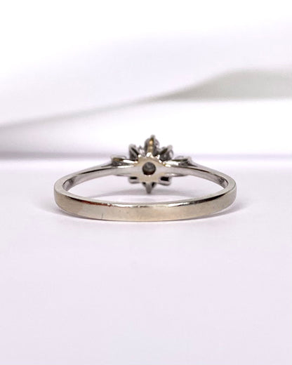 Bague marguerite diamants "Selma" - Lyon - Elliade Paris