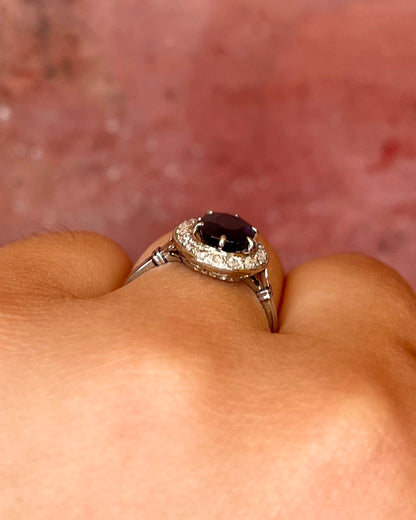 Anillo Art Déco con zafiro de 2 quilates y diamantes de 0,18 quilates "Ingrid"